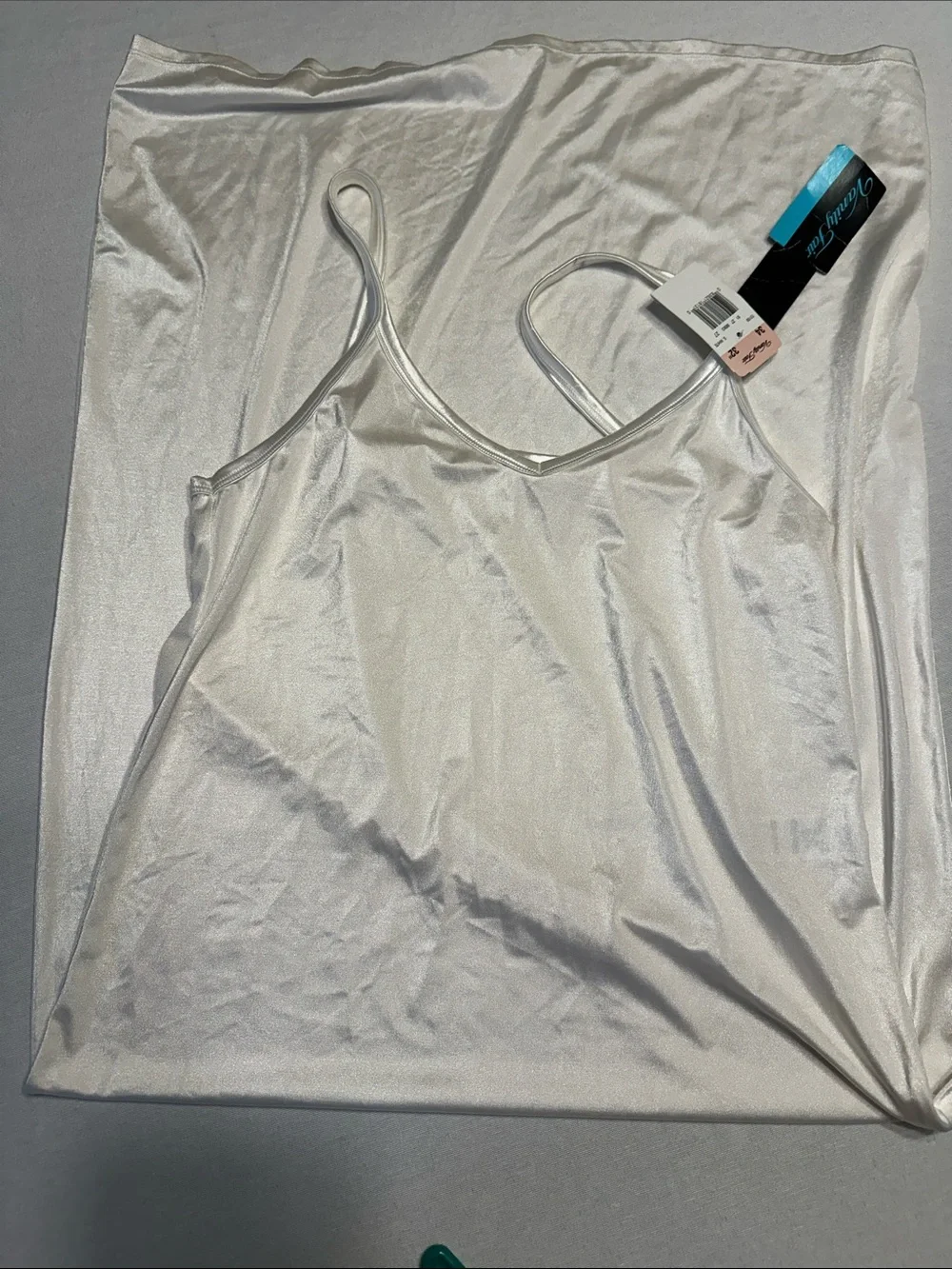 Vanity Fair Satin Slip Chemise - White 32’’